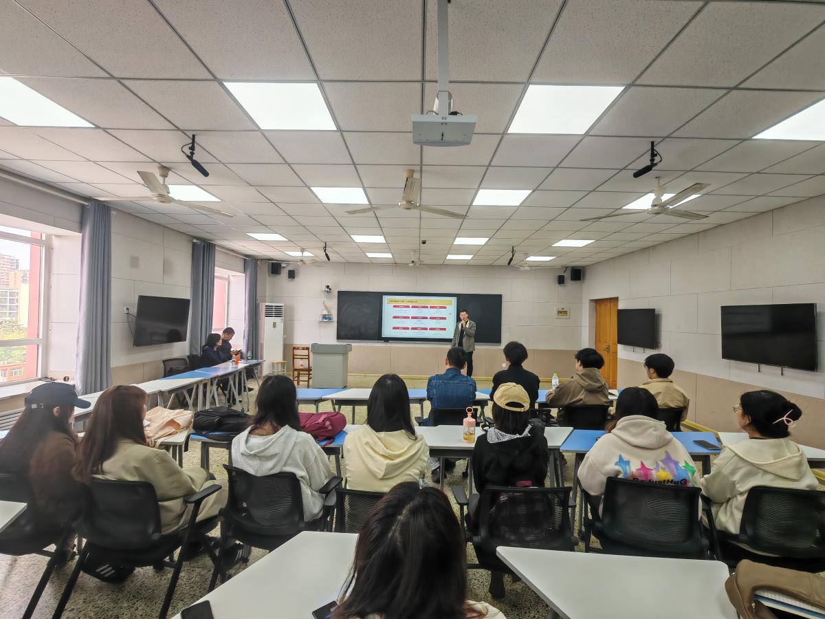 图9 曲阜师范大学招生宣传.jpg